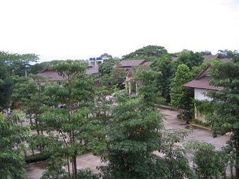 Tanya Resort Chiang Rai Exterior foto